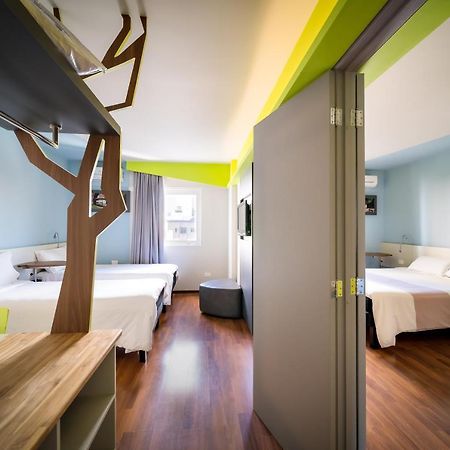 Отель Ibis Styles Curitiba Centro Civico Экстерьер фото