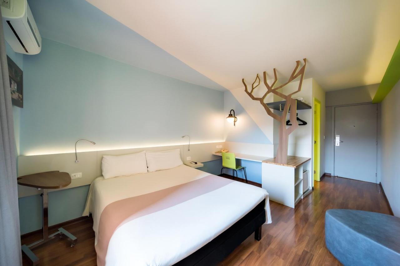 Отель Ibis Styles Curitiba Centro Civico Экстерьер фото