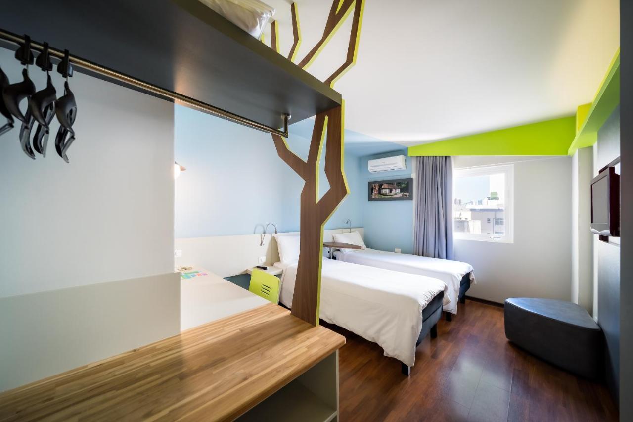 Отель Ibis Styles Curitiba Centro Civico Экстерьер фото