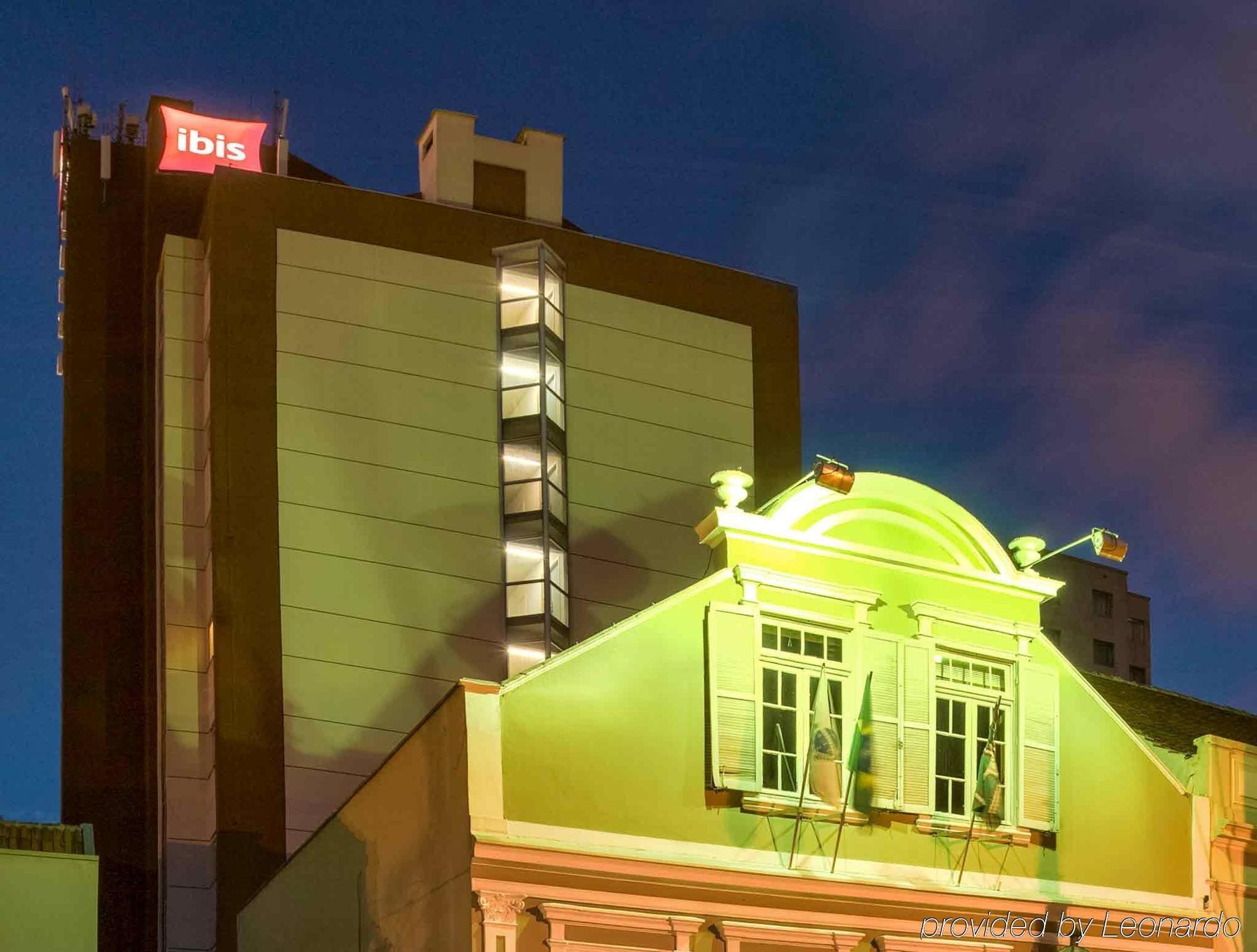 Отель Ibis Styles Curitiba Centro Civico Экстерьер фото