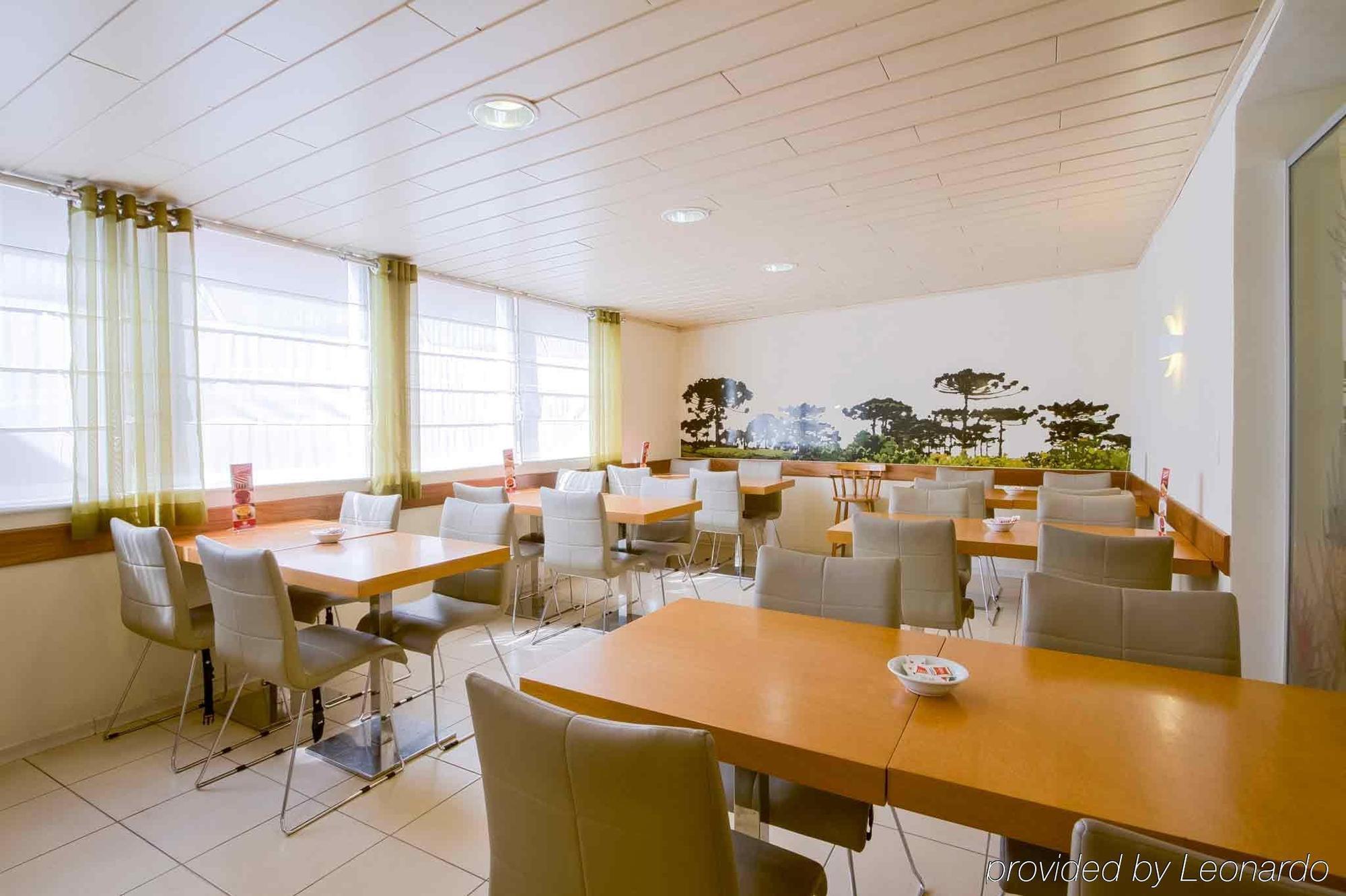 Отель Ibis Styles Curitiba Centro Civico Экстерьер фото