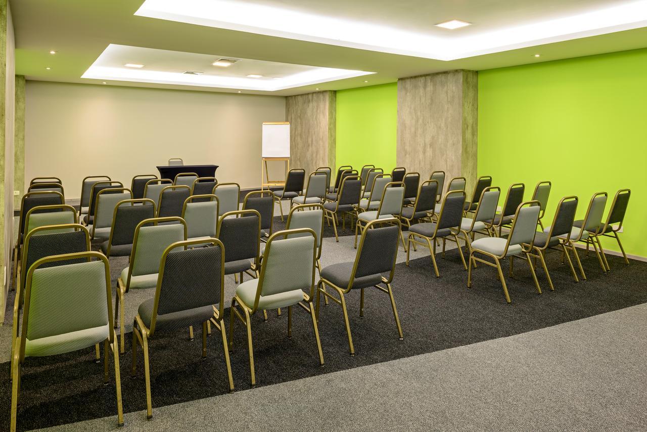 Отель Ibis Styles Curitiba Centro Civico Экстерьер фото
