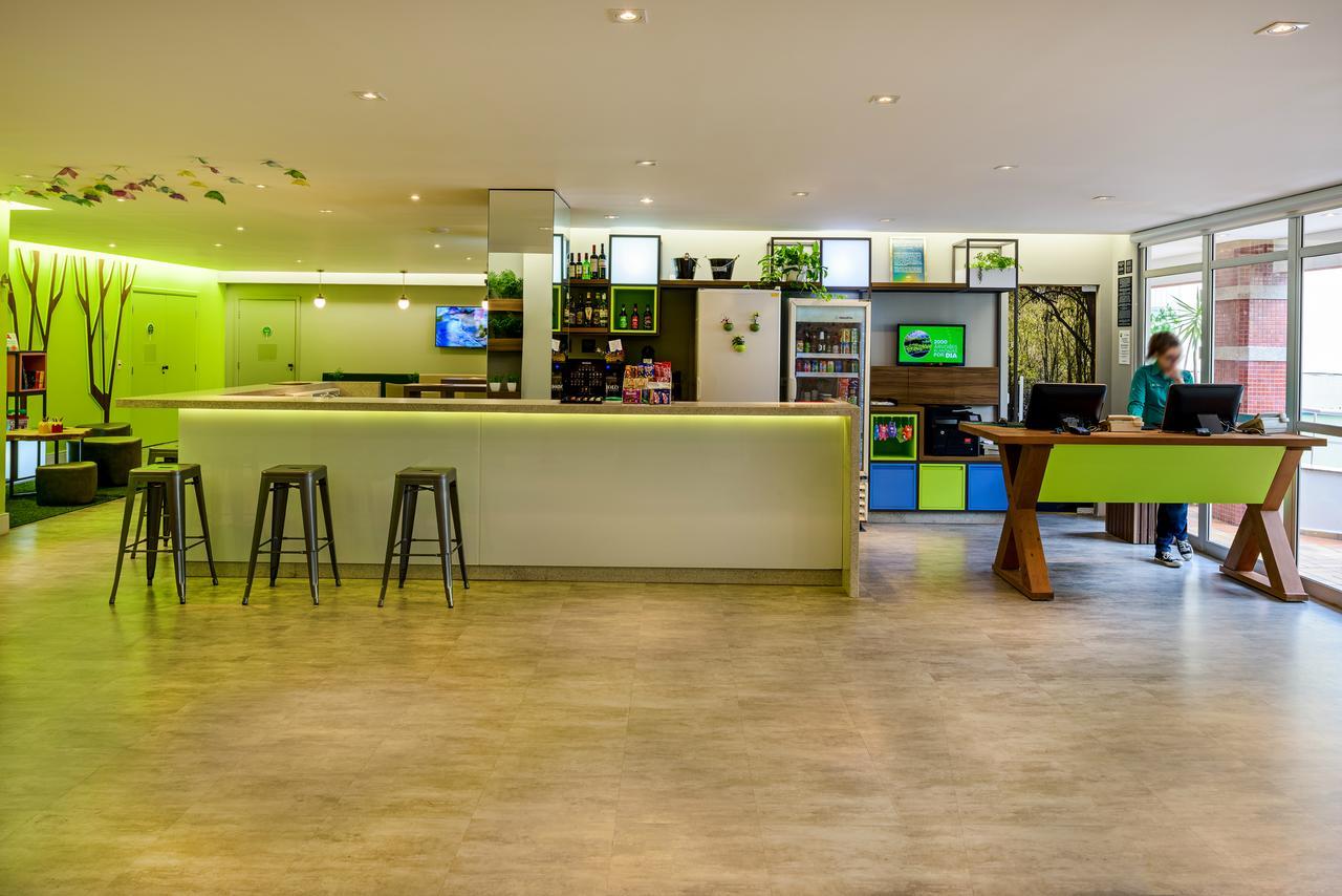 Отель Ibis Styles Curitiba Centro Civico Экстерьер фото